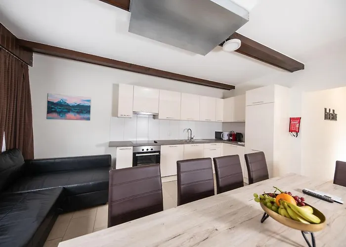 Haus Astoria Saas-Grund